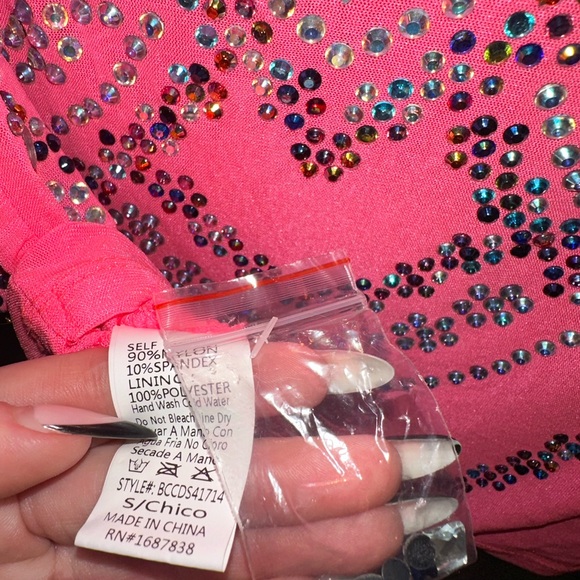 Miami Dress - Picture 4 of 5